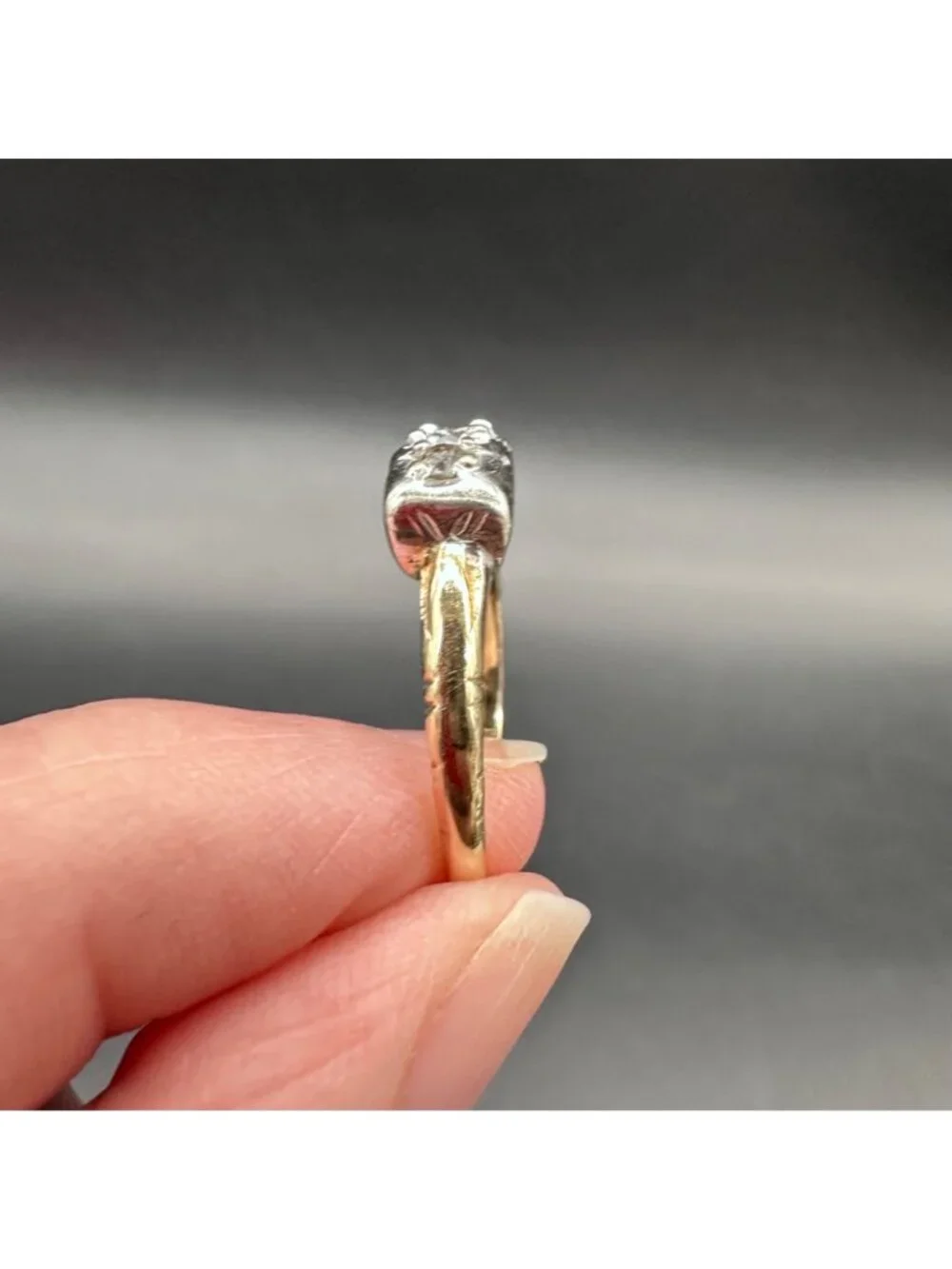Vintage Three Stone Diamond Ring 14K Gold Elegant Jewelry Engagement Size 6.75 - Picture 7 of 14